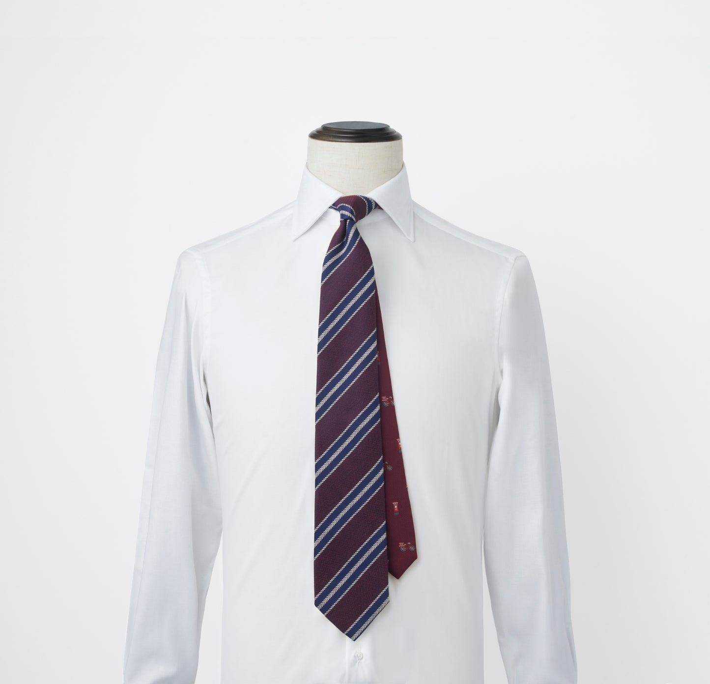 NEW!【ネクタイ】Aquascutum |クレリック ストライプ ロンドンポスト