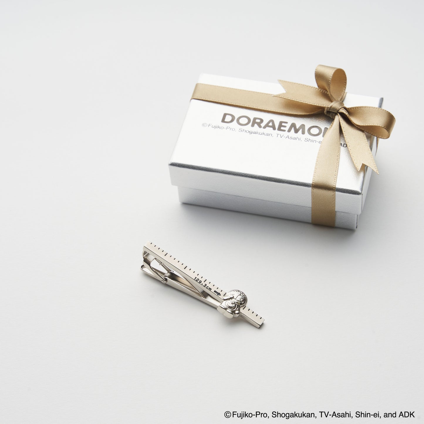 【タイピン】ドラえもん|129.3cm 無料ギフトボックス