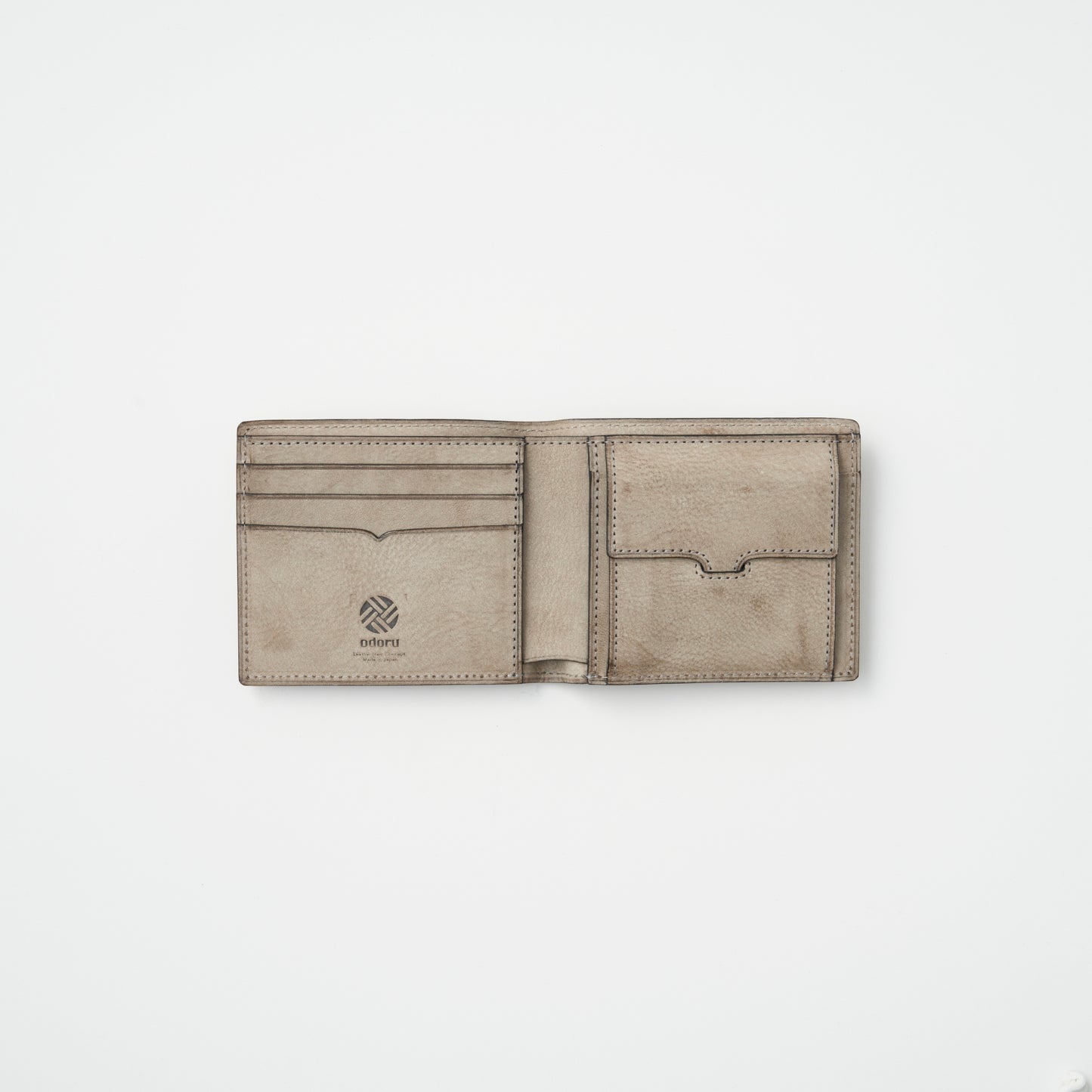 odoru olive label:ALASKA スタンダードウォレット KAKUSHI