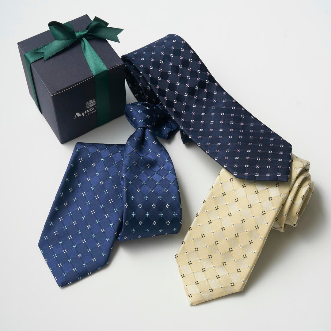 【ネクタイ】Aquascutum ｜小紋柄 ギフトボックス