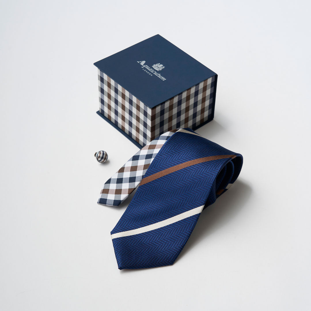 【ネクタイ】Aquascutum ｜175周年企画 ラペルピン BOXセット クラブチェッククレリックタイ ストライプ