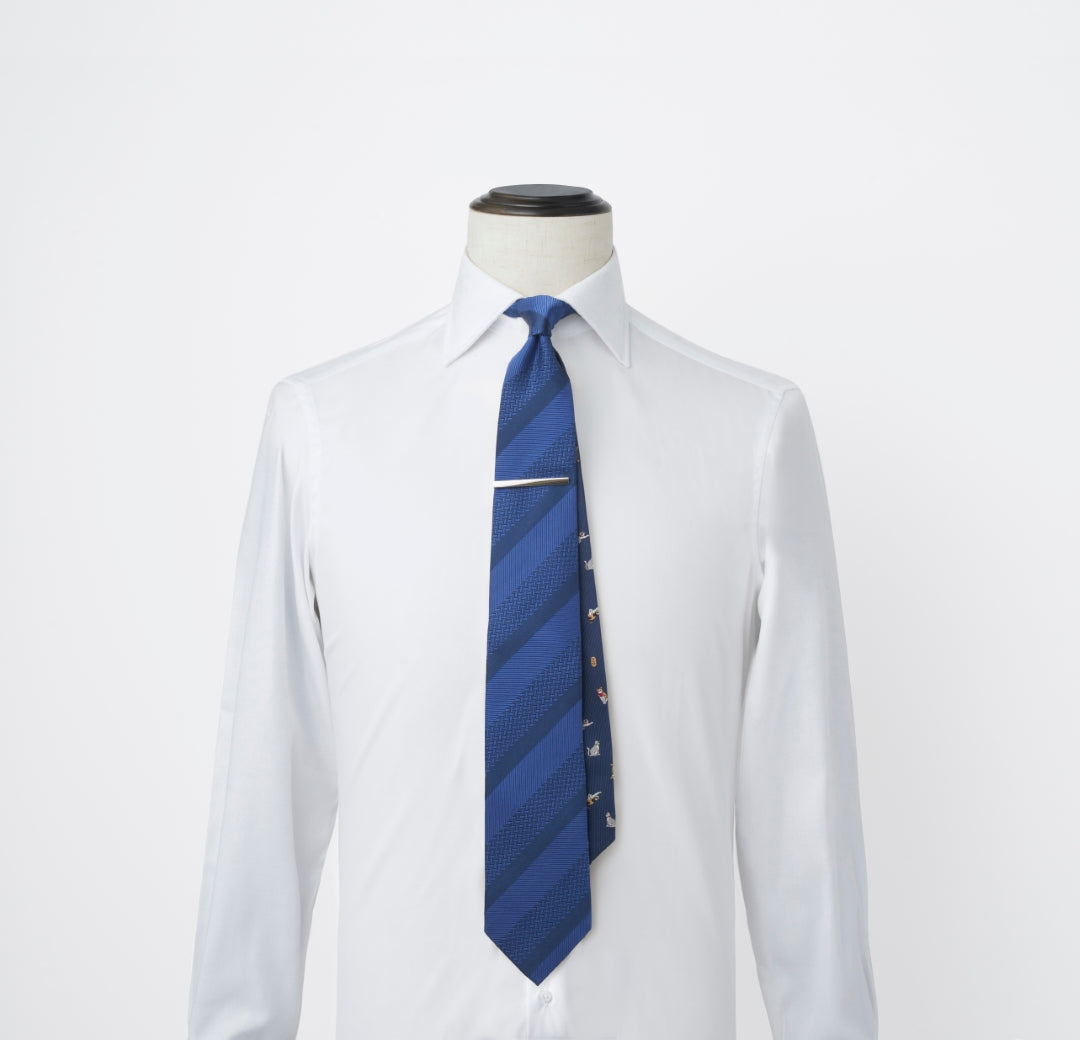 TAKEO KIKUCHI BOXタイバーセット 猫モチーフ 青 シャツ着用