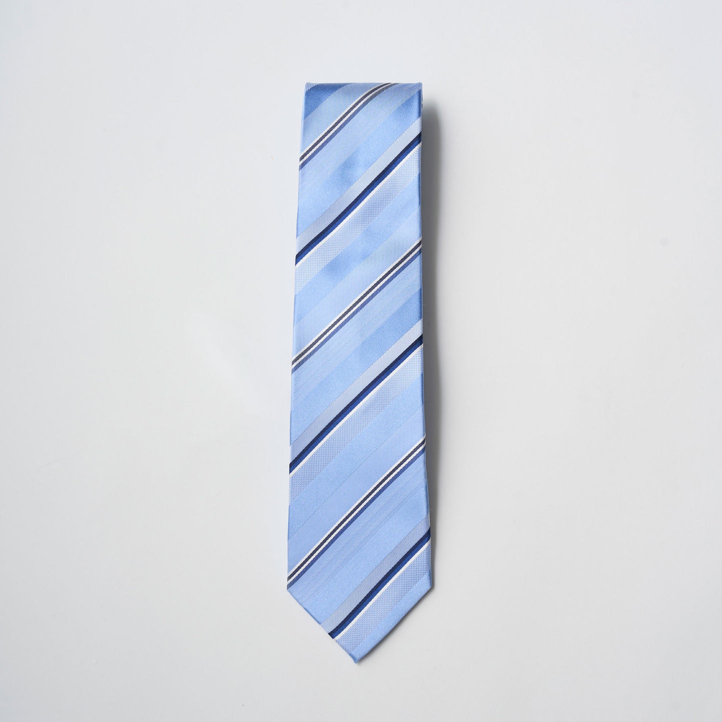 【ネクタイ】TAKEO KIKUCHI｜タイバーシリンダーBOXセット ストライプ ライトブルー