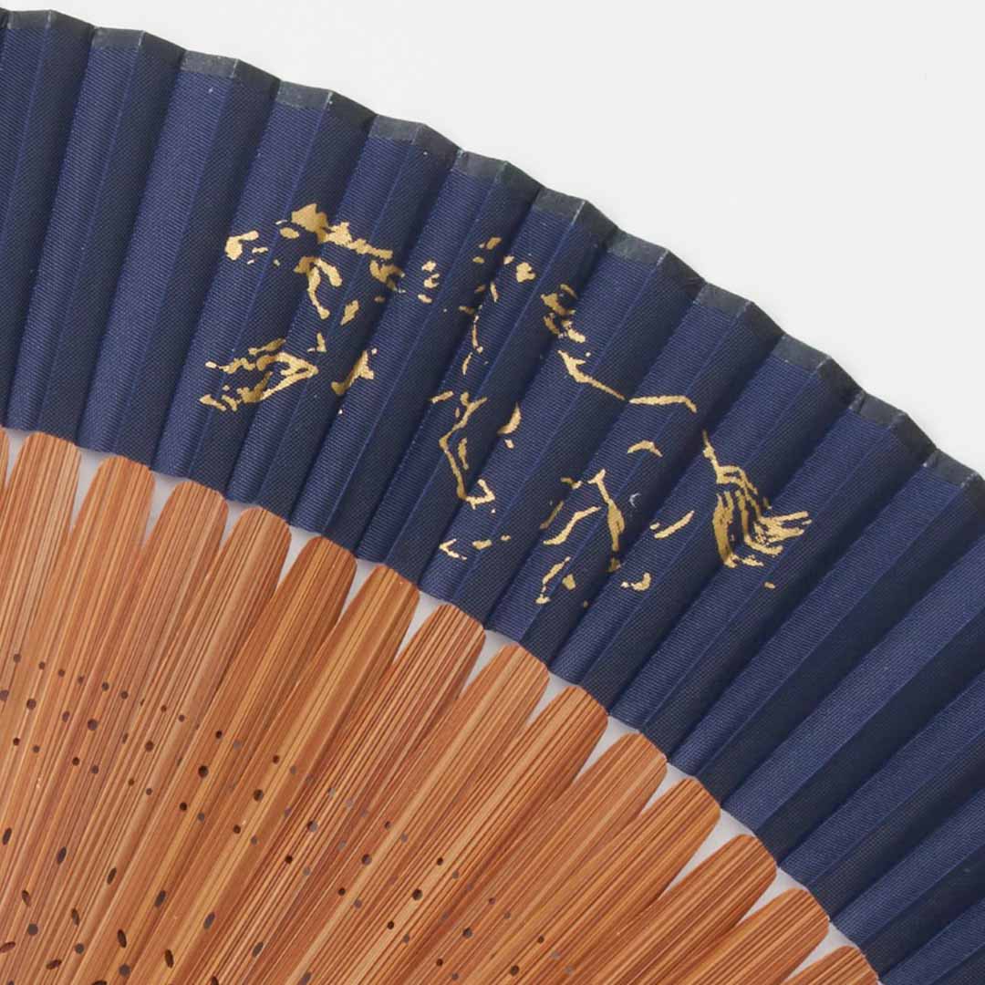 扇子】保赤軒 多幸扇60間 馬 手描き京扇｜絹＆竹扇骨の贅沢な涼 – DEAR