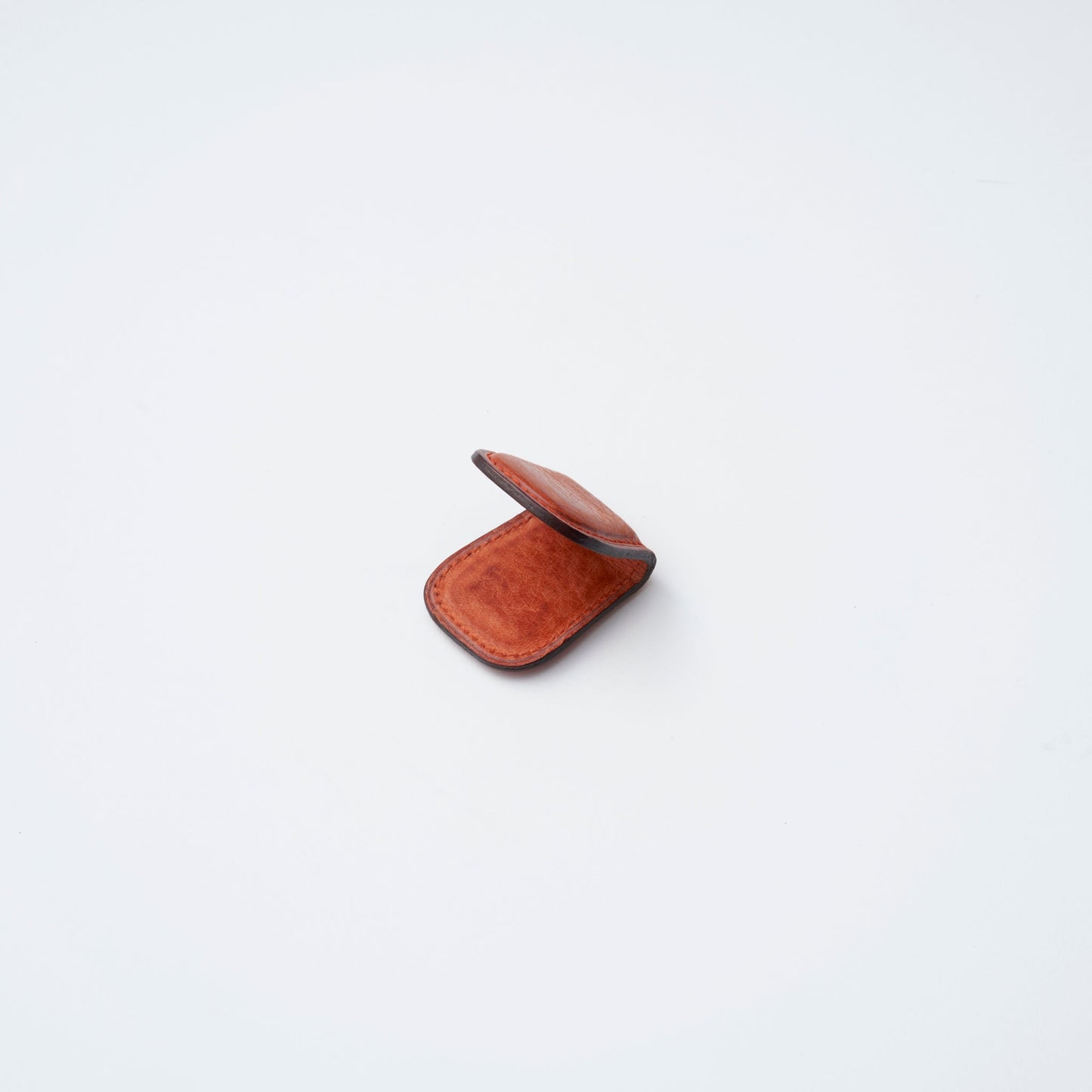 【ペーパークリップ】odoru olive label｜MAGNET Paper Clip ALASKA Leather