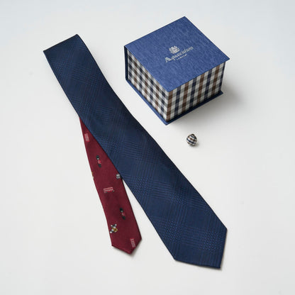 【ネクタイ】Aquascutum｜ ラペルピン BOXセット グレンチェックソリッド/ロンドンモチーフ クレリックタイ ダークネイビー 紺 専用ギフトボックス ラペルピン