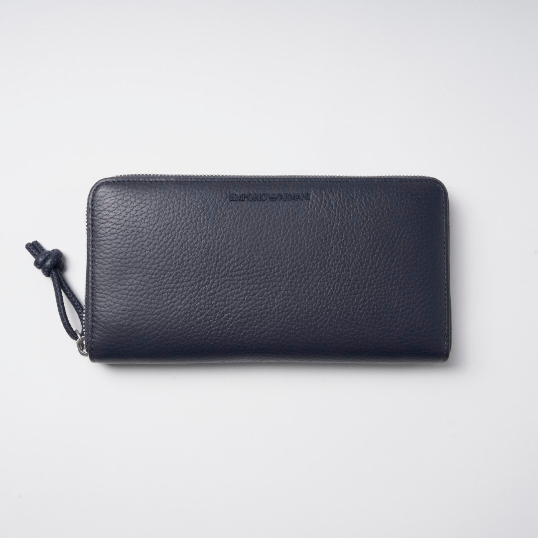 EMPORIO ARMANI ラウンドジップ 長財布 ネイビー 財布】エンポリオアルマーニ ラウンドジップ長財布｜洗練された一品を