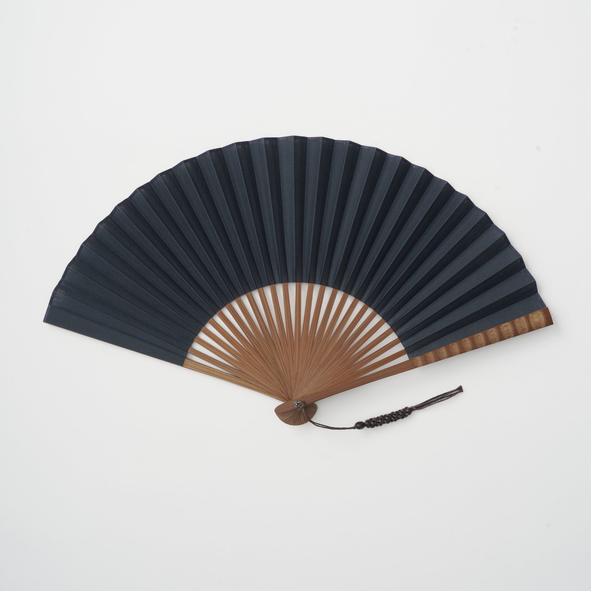 やすぽん 扇子】保赤軒 段削り｜粋な風を贈る青山工房の上質な逸品 – DEAR