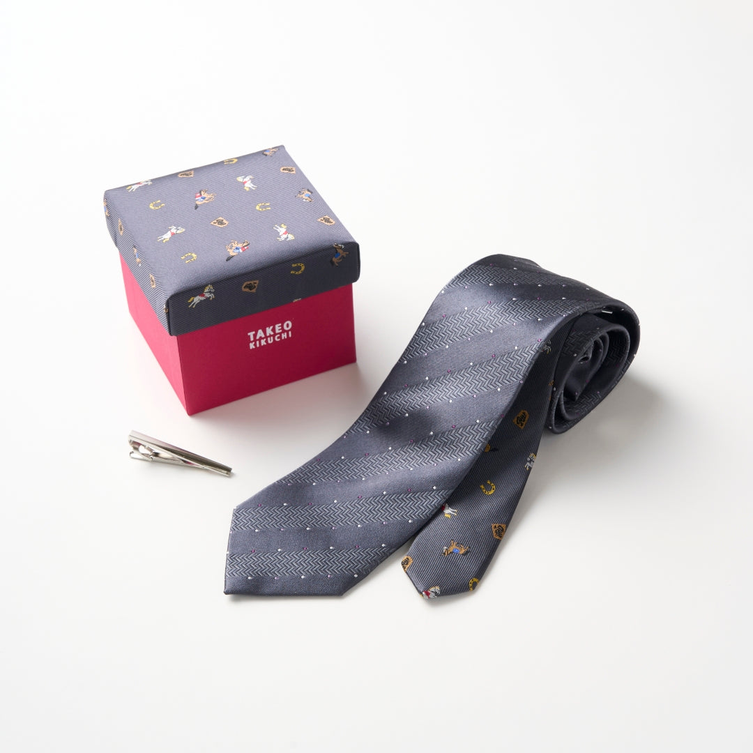 【ネクタイ】TAKEO KIKUCHI｜干支柄  タイバーBOXセット ドット/馬 グレー